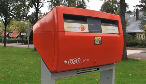 Brievenbus: alles over de oranje straatbrievenbus .